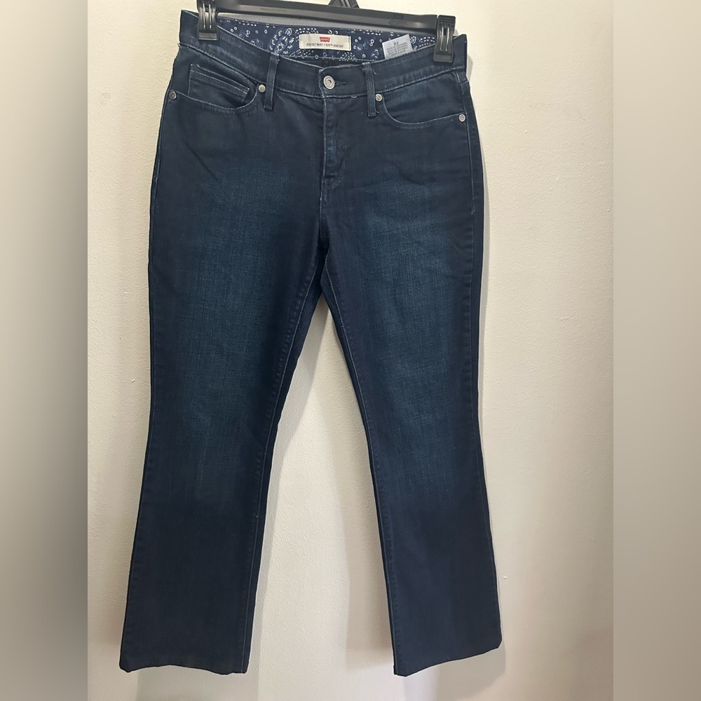 Levi’s Women’s Perfect Waist 525 Bootcut Jeans Dark Wash Blue Size 6 M